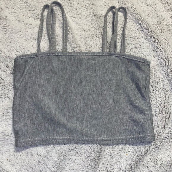Crop top - Picture 1 of 1